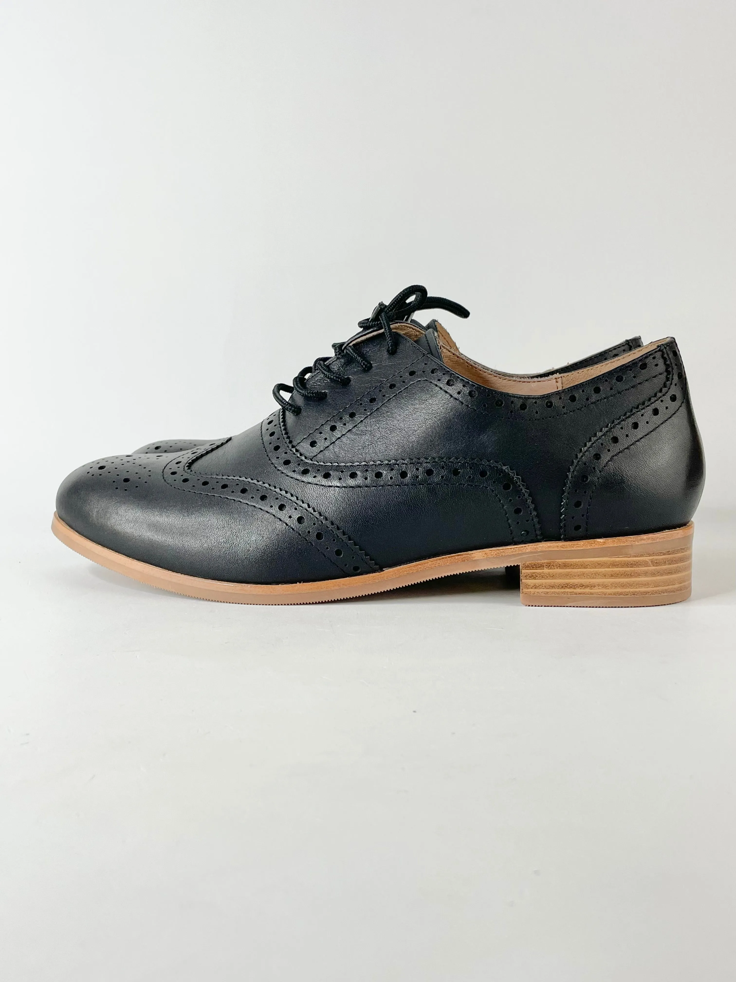 Bared Black Oxford-Tip Leather Brogues - EU42