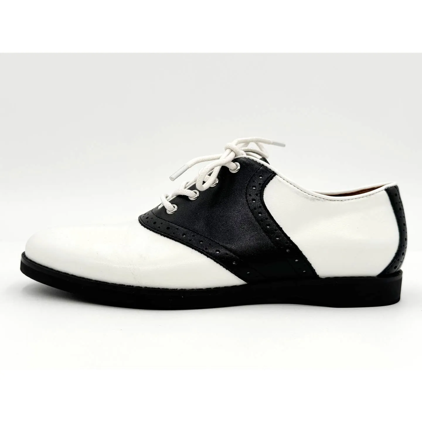 Black & White Saddle Shoes by Chelsea Crew